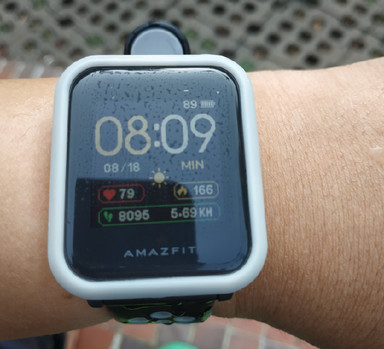 Amazfit BIP Di Tangan